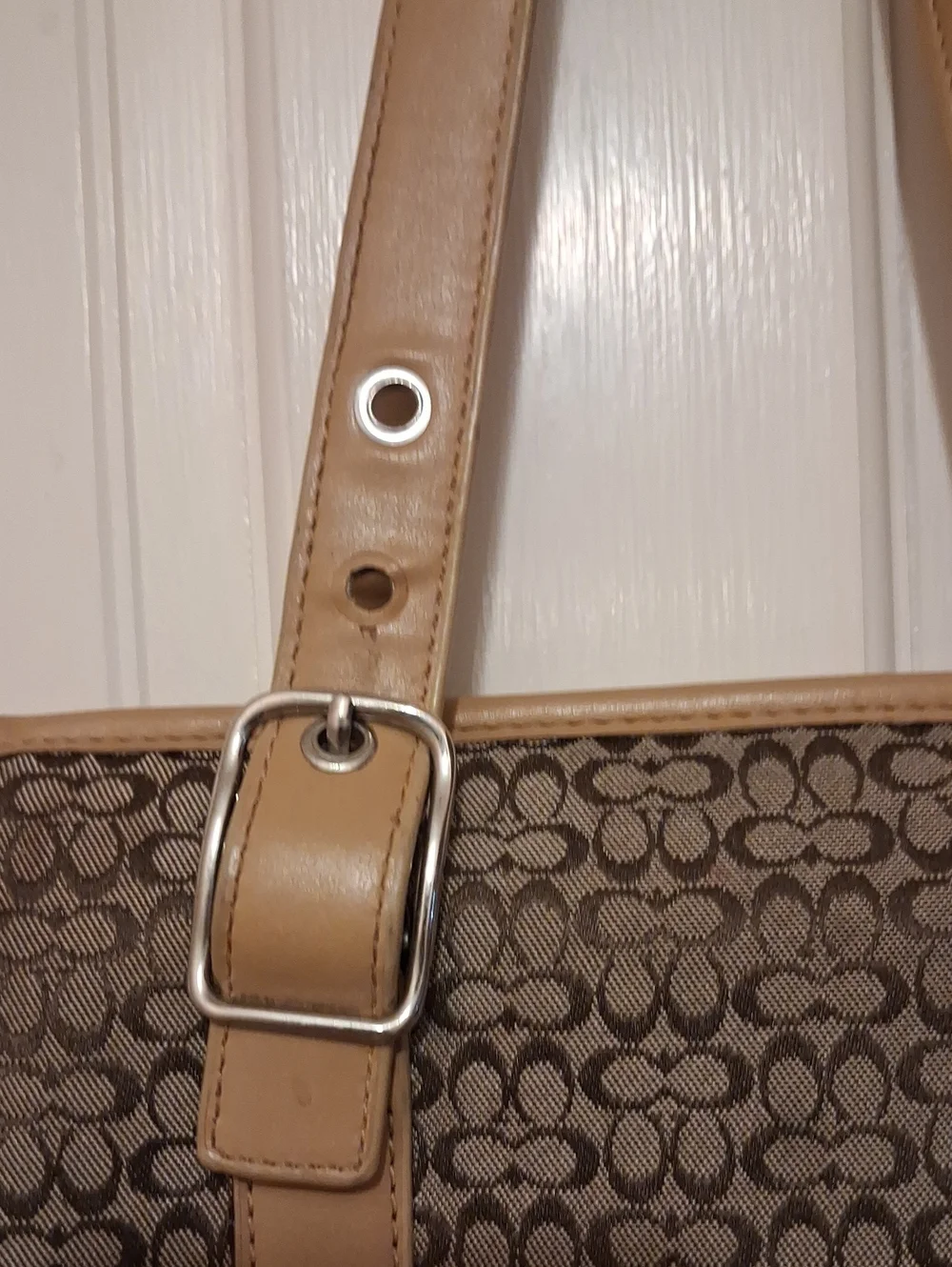 Coach Y2k Classic Brown Logo-Pattern Tote Bag with Tan Trim